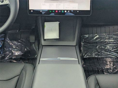 Used 2024 Tesla Model 3 RWD image 41