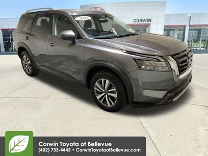Used 2025 Nissan Pathfinder SL