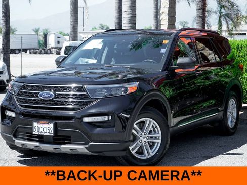 Used 2022 Ford Explorer XLT w/ Equipment Group 202A AWD/4WD image 4