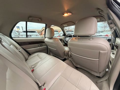 Used 2010 Mercury Grand Marquis LS image 23