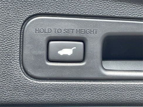 Certified 2025 Acura MDX FWD image 27