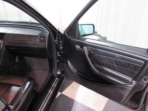 Used 1999 Mercedes-Benz C 280 Sedan image 47
