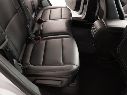 New 2026 Lincoln Corsair Premiere image 14