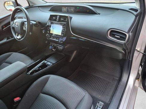 Used 2022 Toyota Prius Prime LE FWD image 20
