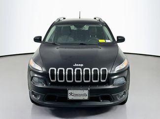 Used 2018 Jeep Cherokee Latitude Plus w/ Comfort/Convenience Group AWD/4WD video 2