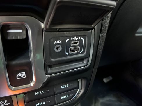 New 2026 Jeep Wrangler Rubicon AWD/4WD image 40