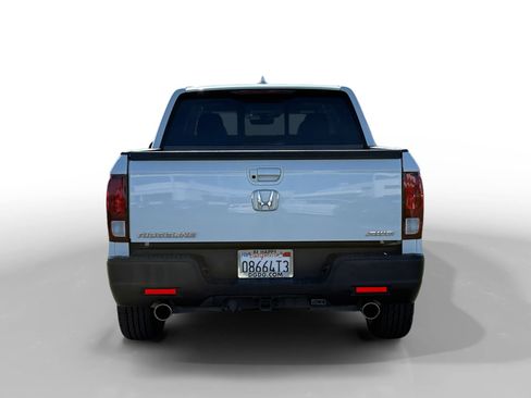 Certified 2023 Honda Ridgeline RTL image 4