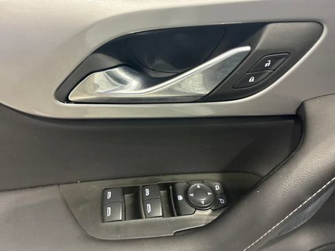 Used 2024 Chevrolet Blazer LT w/ Convenience Package FWD image 16