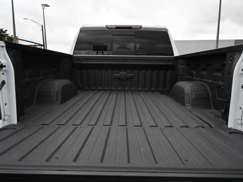 Used 2026 Chevrolet Silverado 1500 LT Trail Boss w/ Convenience Package II AWD/4WD image 31