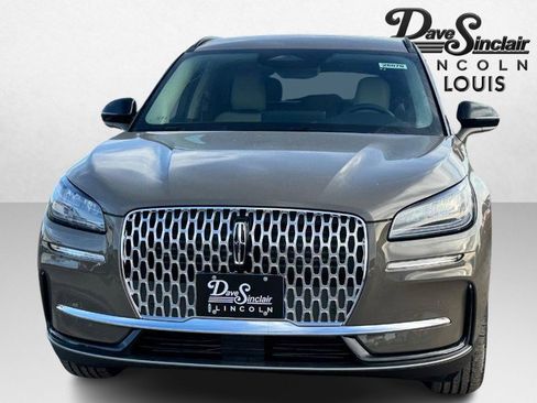 New 2026 Lincoln Corsair Premiere image 2