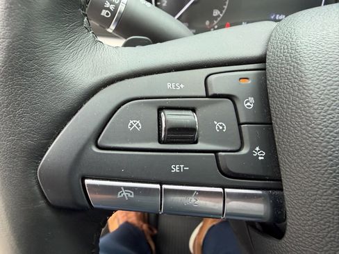 Used 2020 Cadillac XT4 Premium Luxury image 21