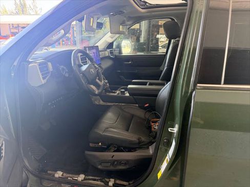 Used 2023 Toyota Tundra Limited AWD/4WD image 22