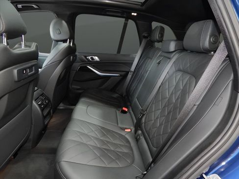 Used 2023 BMW X5 xDrive40i w/ M Sport Package AWD/4WD image 22