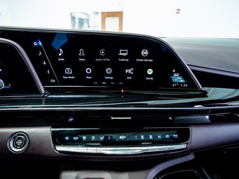 Used 2023 Cadillac Escalade V w/ LPO, ONYX Package image 50