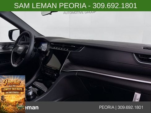 New 2025 Jeep Grand Cherokee Limited image 30