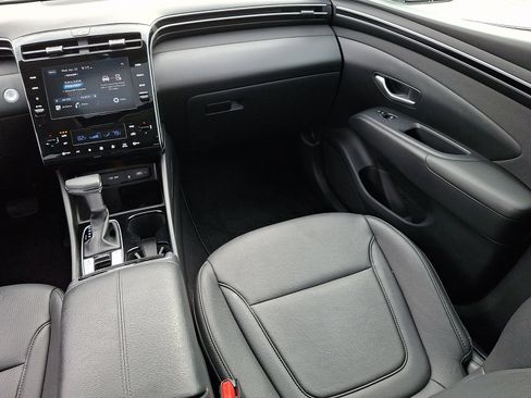 Certified 2023 Hyundai Tucson SEL w/ Convenience Package AWD/4WD image 16