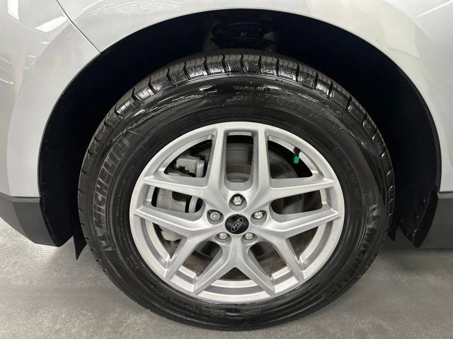 Used 2024 Ford Edge SEL w/ Convenience Package AWD/4WD image 17