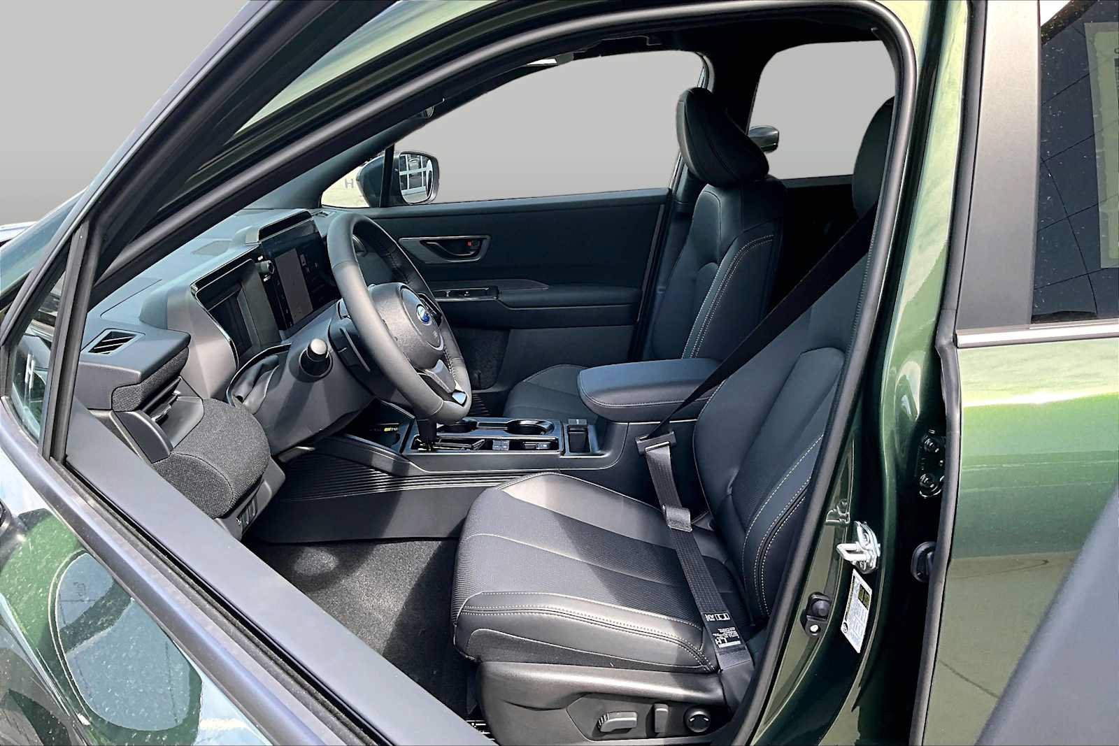 New 2026 Subaru Outback Limited AWD/4WD image 9