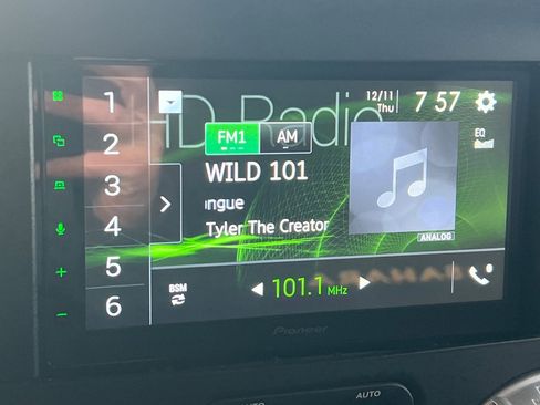 Used 2014 Jeep Wrangler Unlimited Sahara w/ Connectivity Group image 18