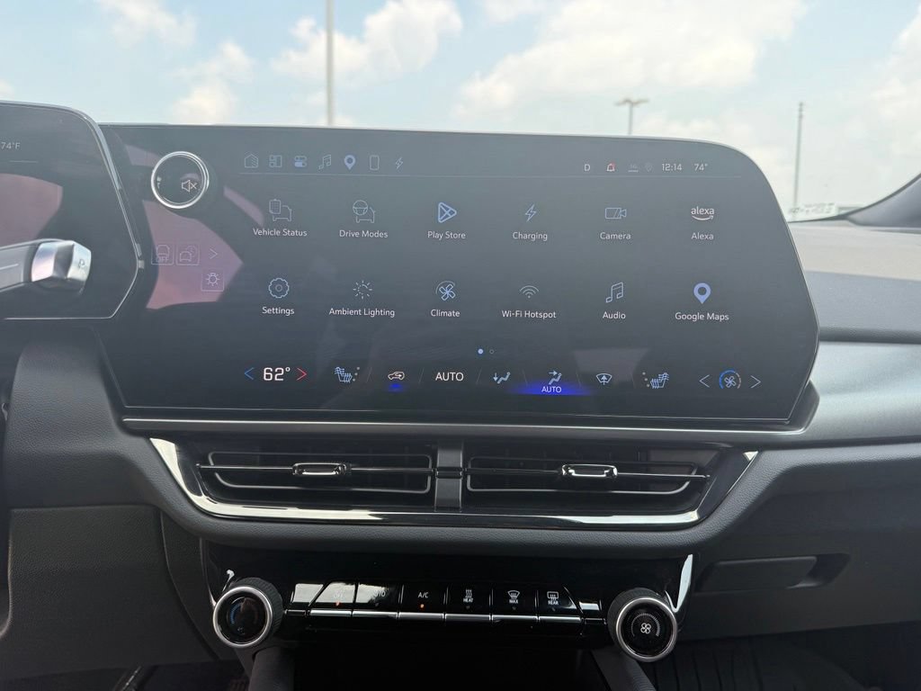 Used 2024 Chevrolet Equinox EV RS FWD image 22