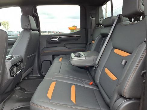 New 2026 GMC Sierra 1500 AT4 w/ AT4 Premium Package image 15