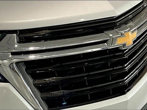 Used 2022 Chevrolet Equinox LT AWD/4WD image 32
