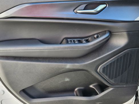 New 2026 Jeep Grand Cherokee L Laredo RWD image 16