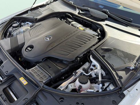 Used 2022 Mercedes-Benz S 500 4MATIC w/ AMG Line Package image 12