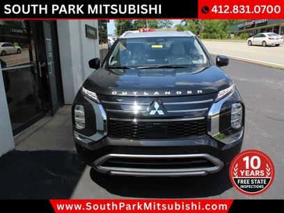 New 2025 Mitsubishi Outlander Platinum Edition Sport Utility