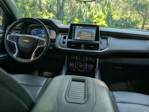 Used 2023 Chevrolet Tahoe Premier w/ Advanced Technology Package AWD/4WD image 13