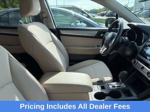 Used 2015 Subaru Outback 2.5i Premium AWD/4WD image 5