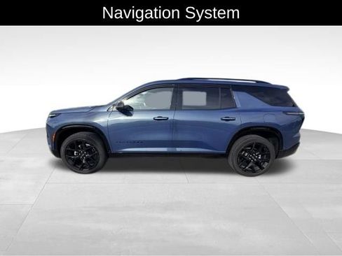 Used 2024 Chevrolet Traverse RS FWD image 4