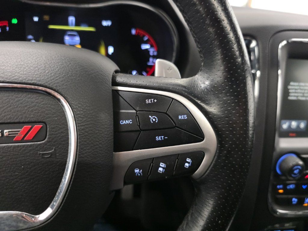 Used 2017 Dodge Durango R/T w/ Technology Group AWD/4WD image 16