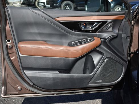 Used 2020 Subaru Outback Touring XT image 11