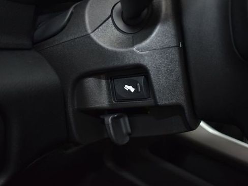 New 2026 RAM 2500 Big Horn AWD/4WD image 18