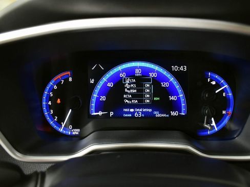 Used 2022 Toyota Corolla XLE image 27