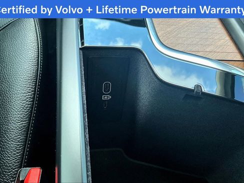 Used 2023 Volvo XC90 B5 Plus w/ Protection Package Premier image 32