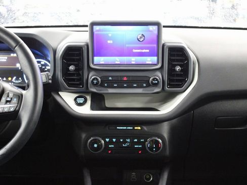 Used 2024 Ford Bronco Sport Heritage w/ Heritage Convenience Package image 21