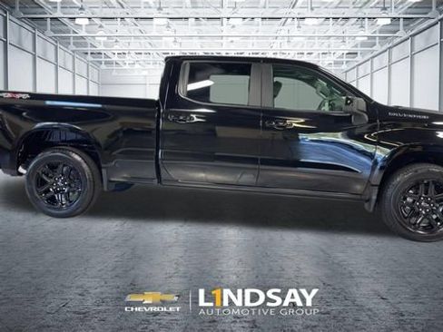Used 2024 Chevrolet Silverado 1500 RST w/ Convenience Package II AWD/4WD image 8