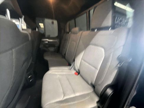 Used 2022 RAM 1500 Big Horn AWD/4WD image 15
