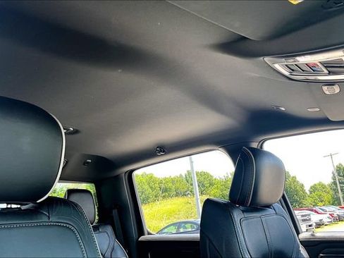 Used 2022 RAM 1500 Limited AWD/4WD image 28