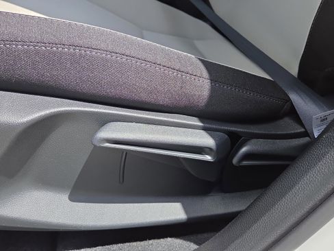 New 2026 Honda CR-V LX image 10