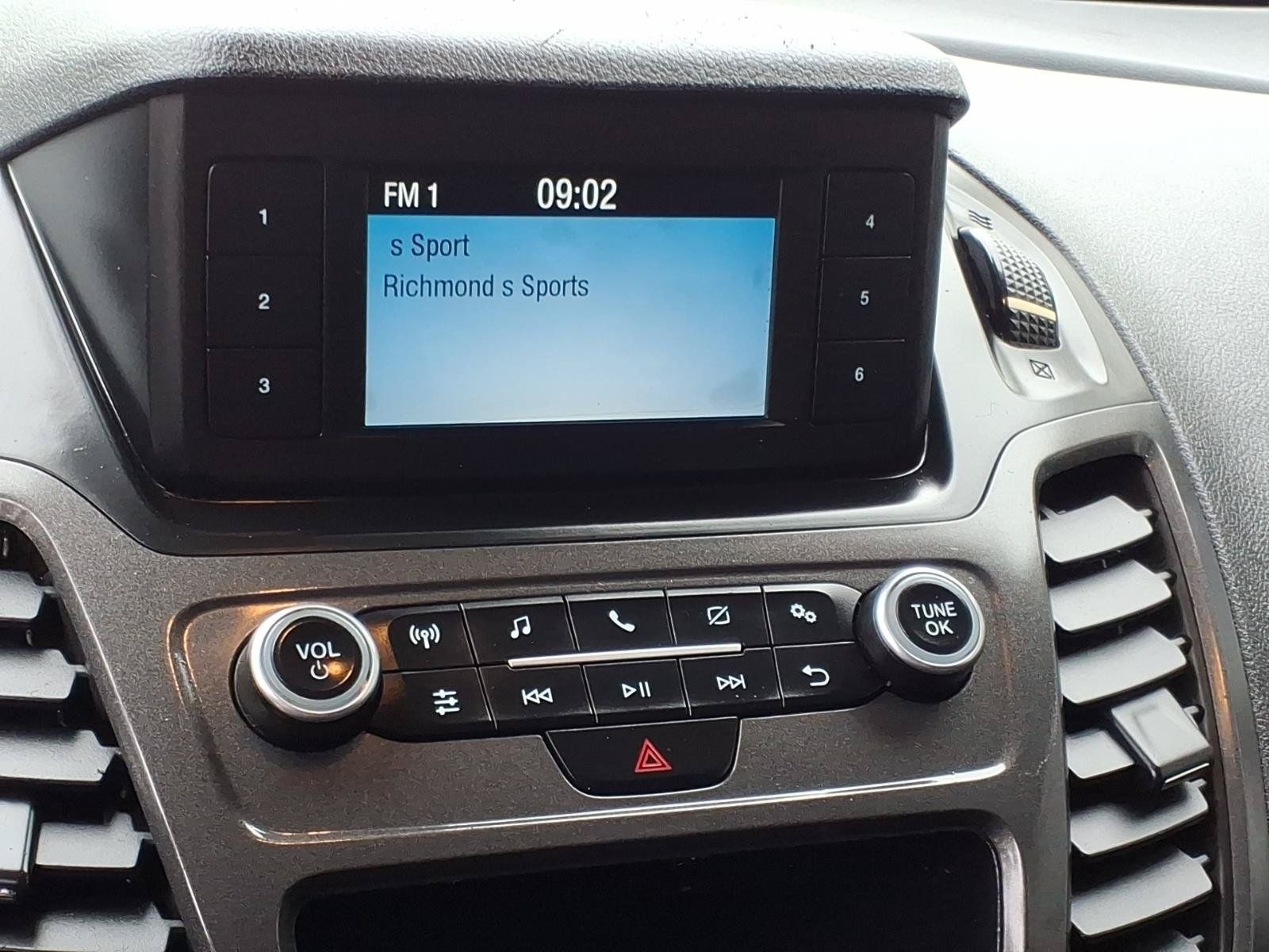 Used 2019 Ford Transit Connect XL FWD image 8