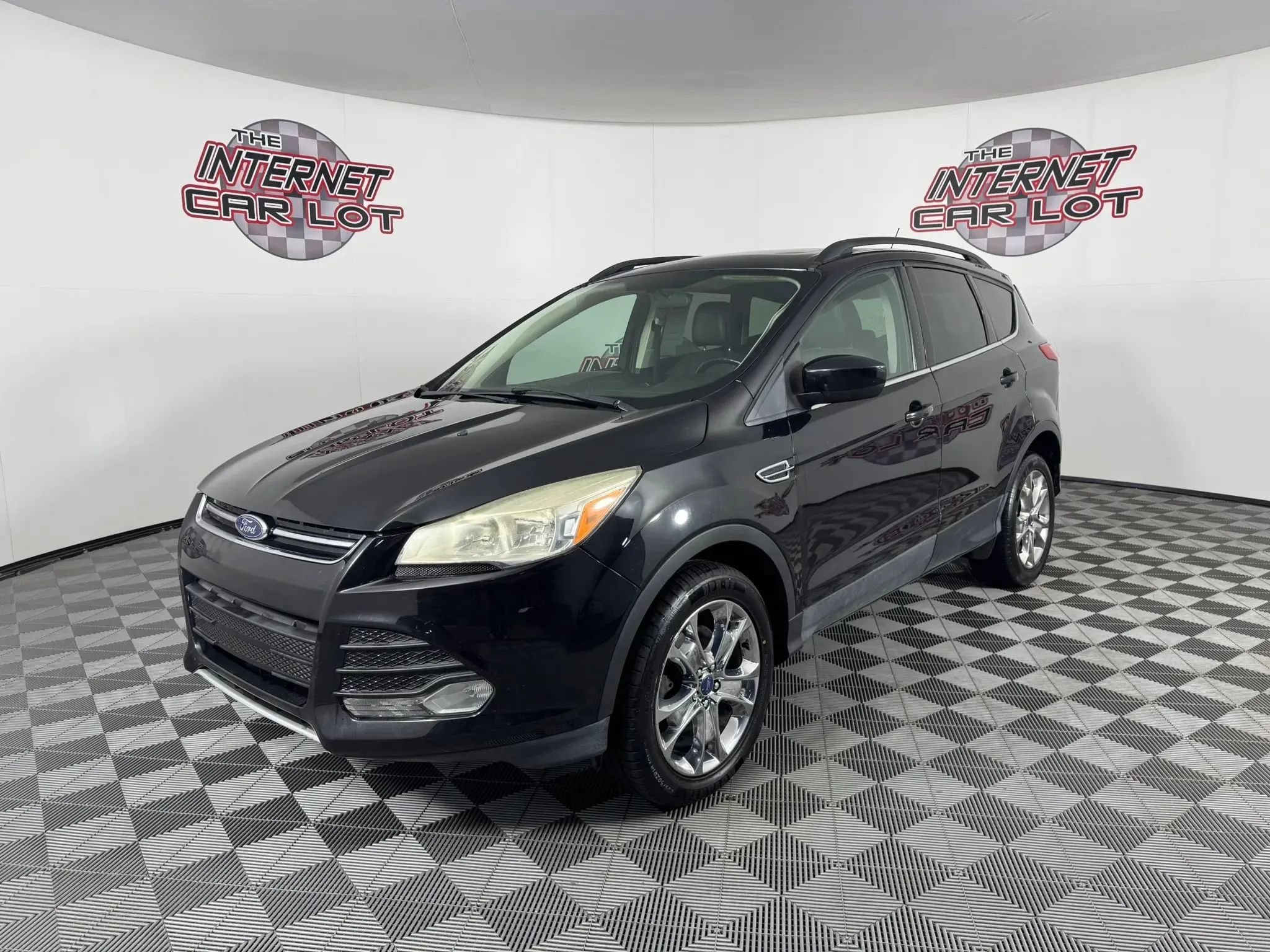 Used 2014 Ford Escape SE w/ Equipment Group 201A FWD image 3