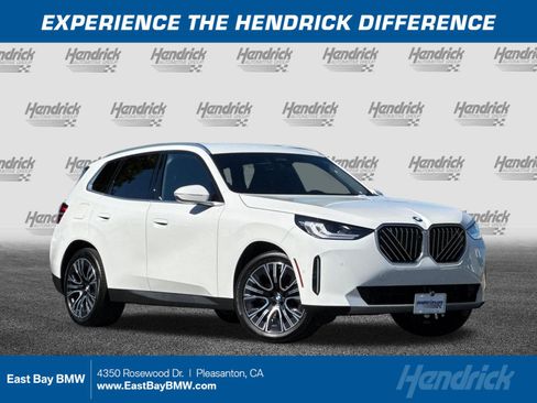 Used 2026 BMW X3 xDrive30i w/ Premium Package AWD/4WD image 1