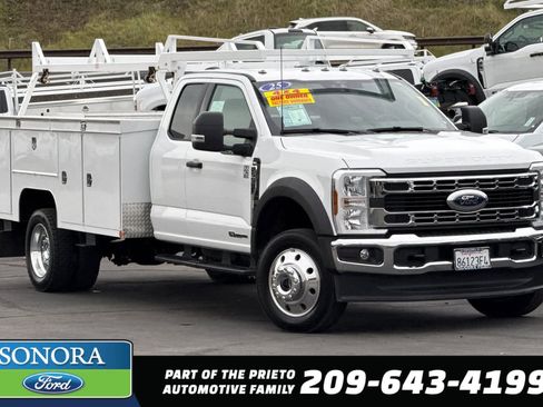 Used 2025 Ford F550 4x4 SuperCab Super Duty w/ XLT Value Package image 1