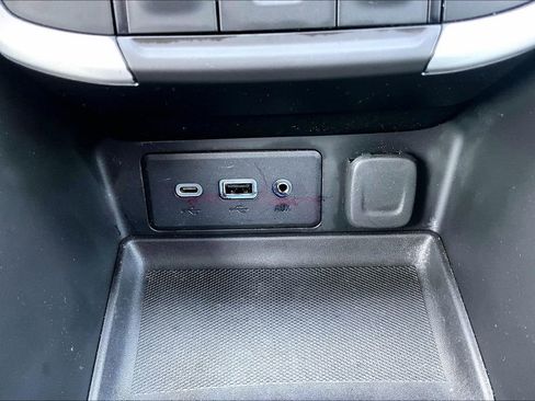 Used 2023 GMC Terrain SLE w/ Driver Convenience Package AWD/4WD image 32