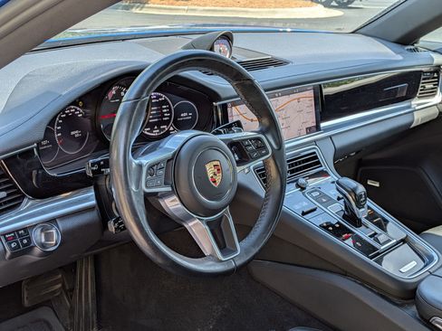 Certified 2019 Porsche Panamera 4 AWD/4WD image 4