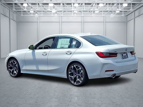 Certified 2025 BMW 330i xDrive Sedan w/ Premium Package image 6