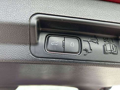 Used 2020 Ford Explorer ST w/ ST High-Performance Pack AWD/4WD image 15